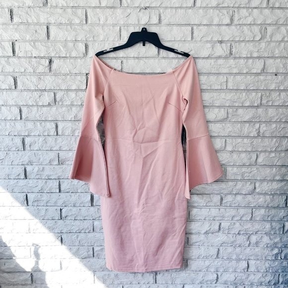 NWT Lulu's Off-the-Shoulder Midi Dress - Picture 2 of 9